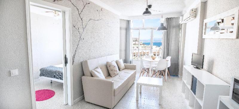 Apartamentos Palm Beach Club Carihuela Torremolinos Habitación foto